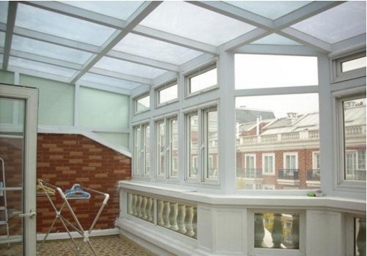 「耐力板厂家」为您介绍其安装方法及优点！